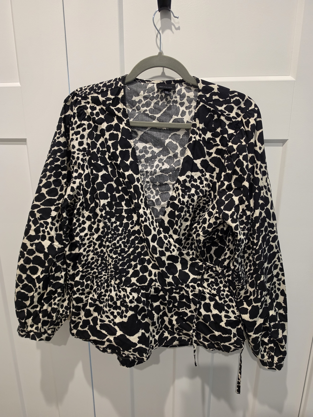 Who What Wear Black and White Animal Print Wrap Blouse